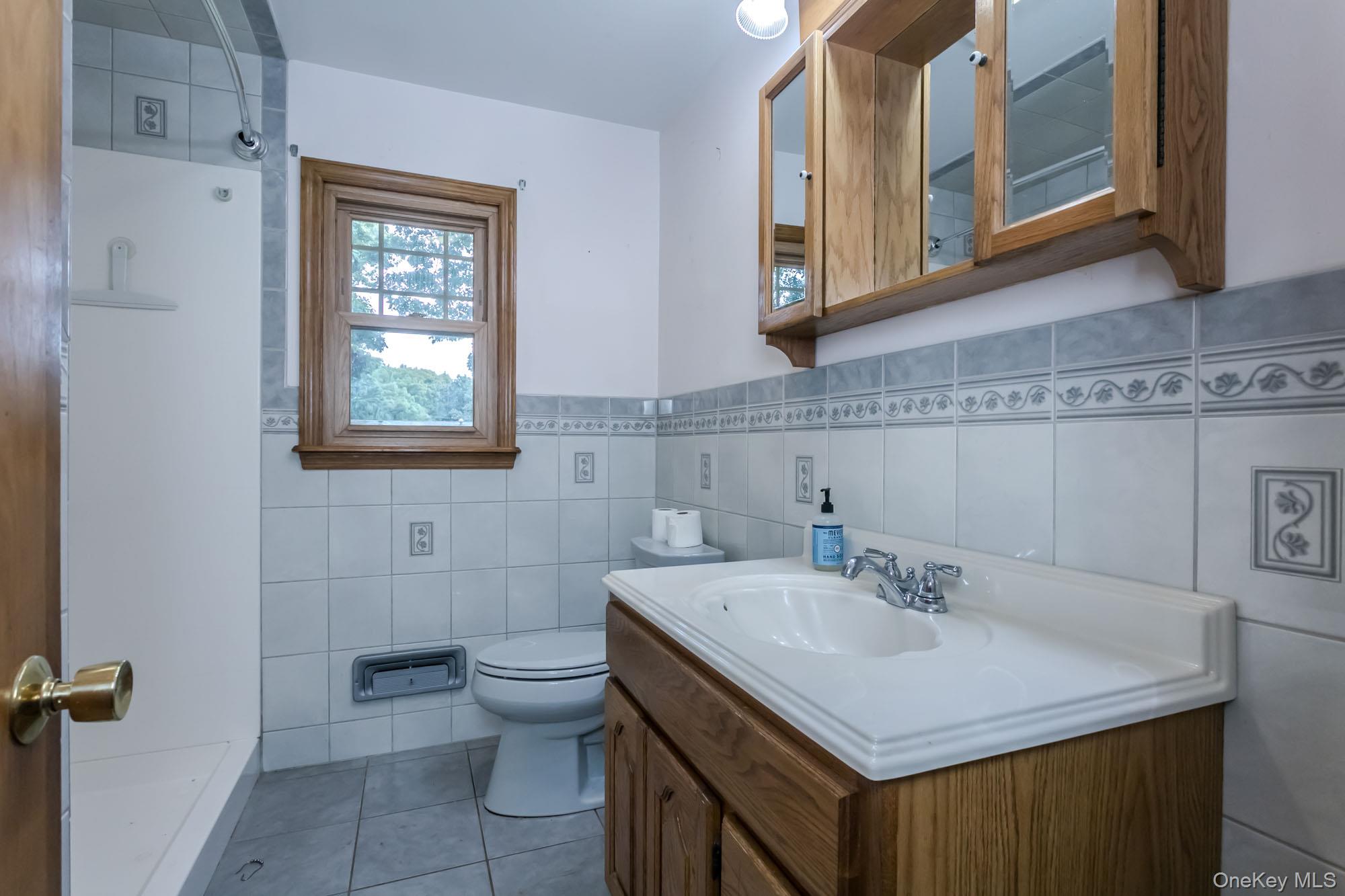 8 Crescent Avenue – For Sale photo 15