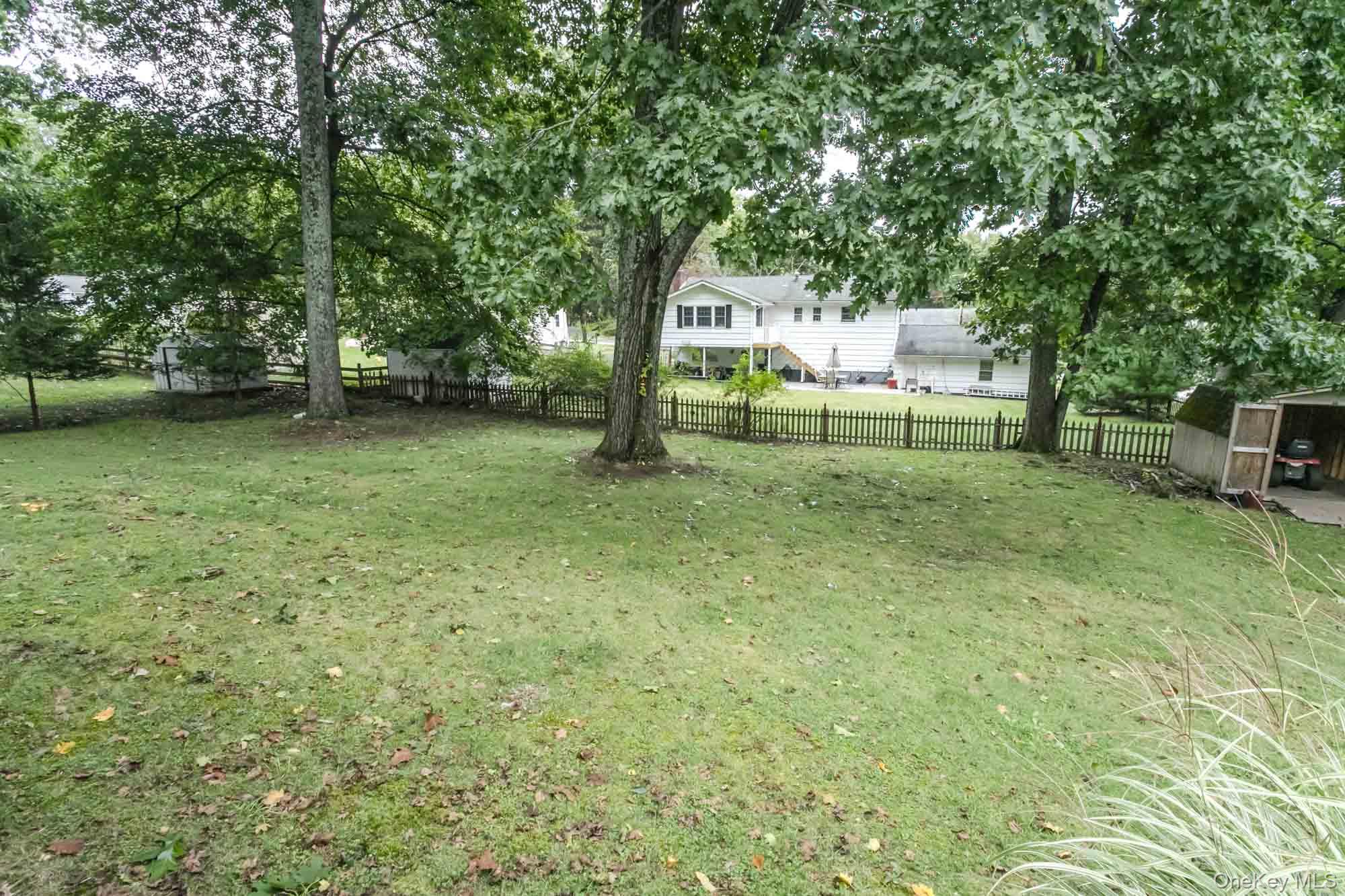 8 Crescent Avenue – For Sale photo 23