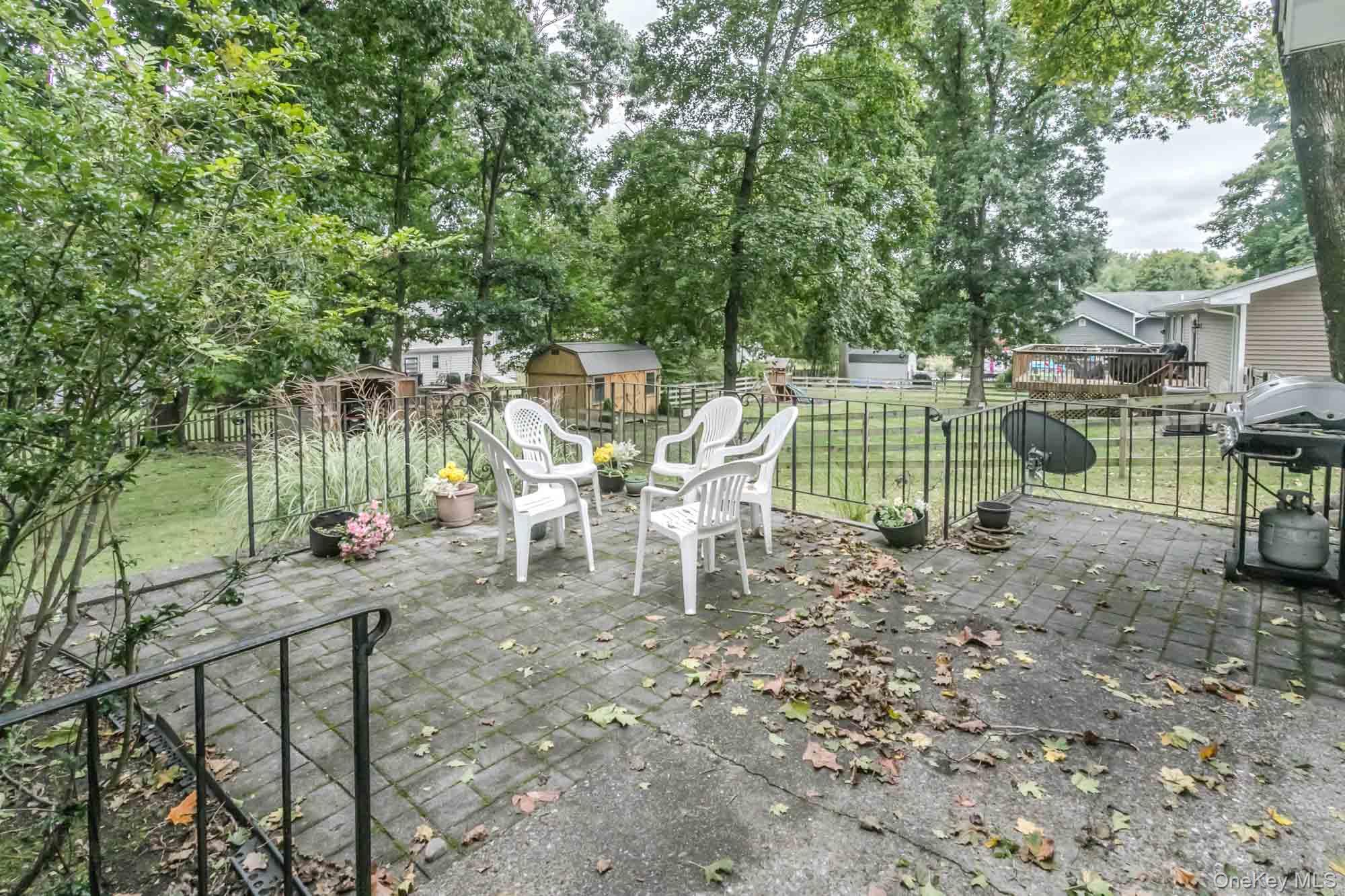 8 Crescent Avenue – For Sale photo 22