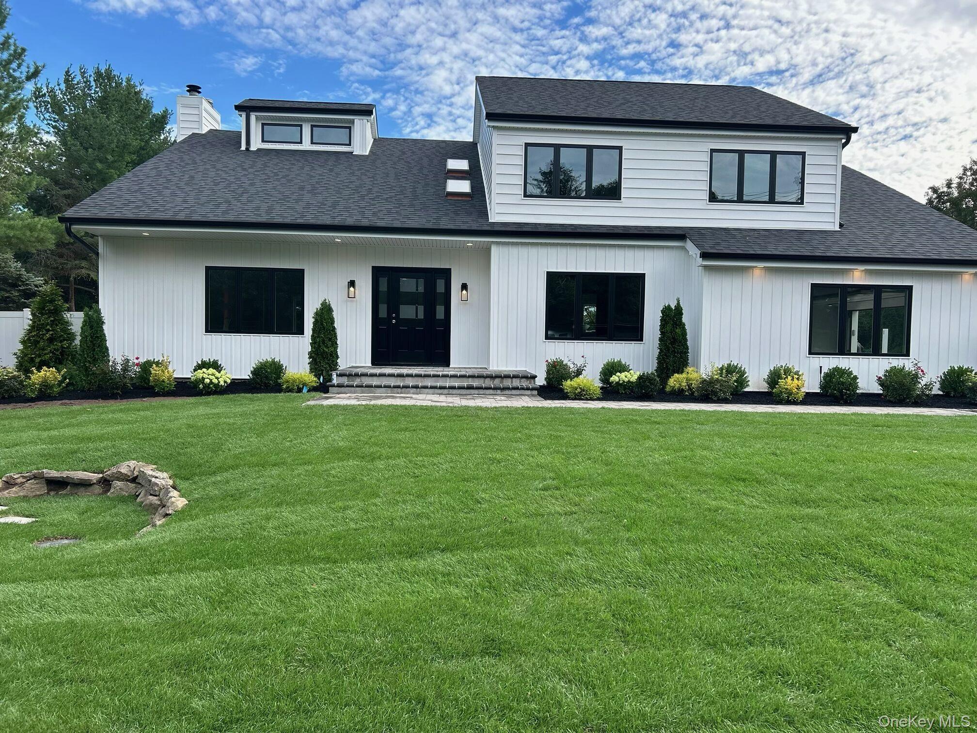 230 Willis Avenue – For Sale