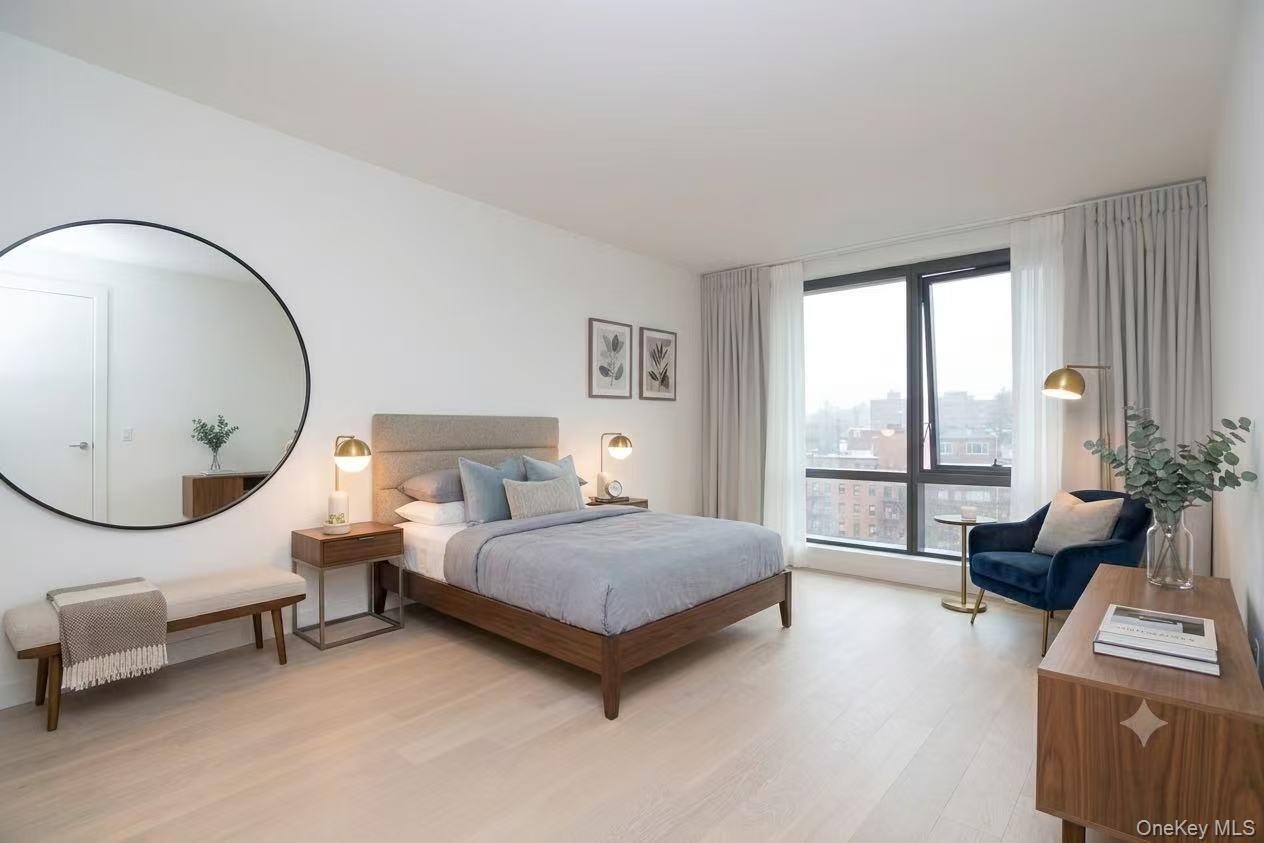 14449 S Northern Boulevard, Unit 412 photo 9