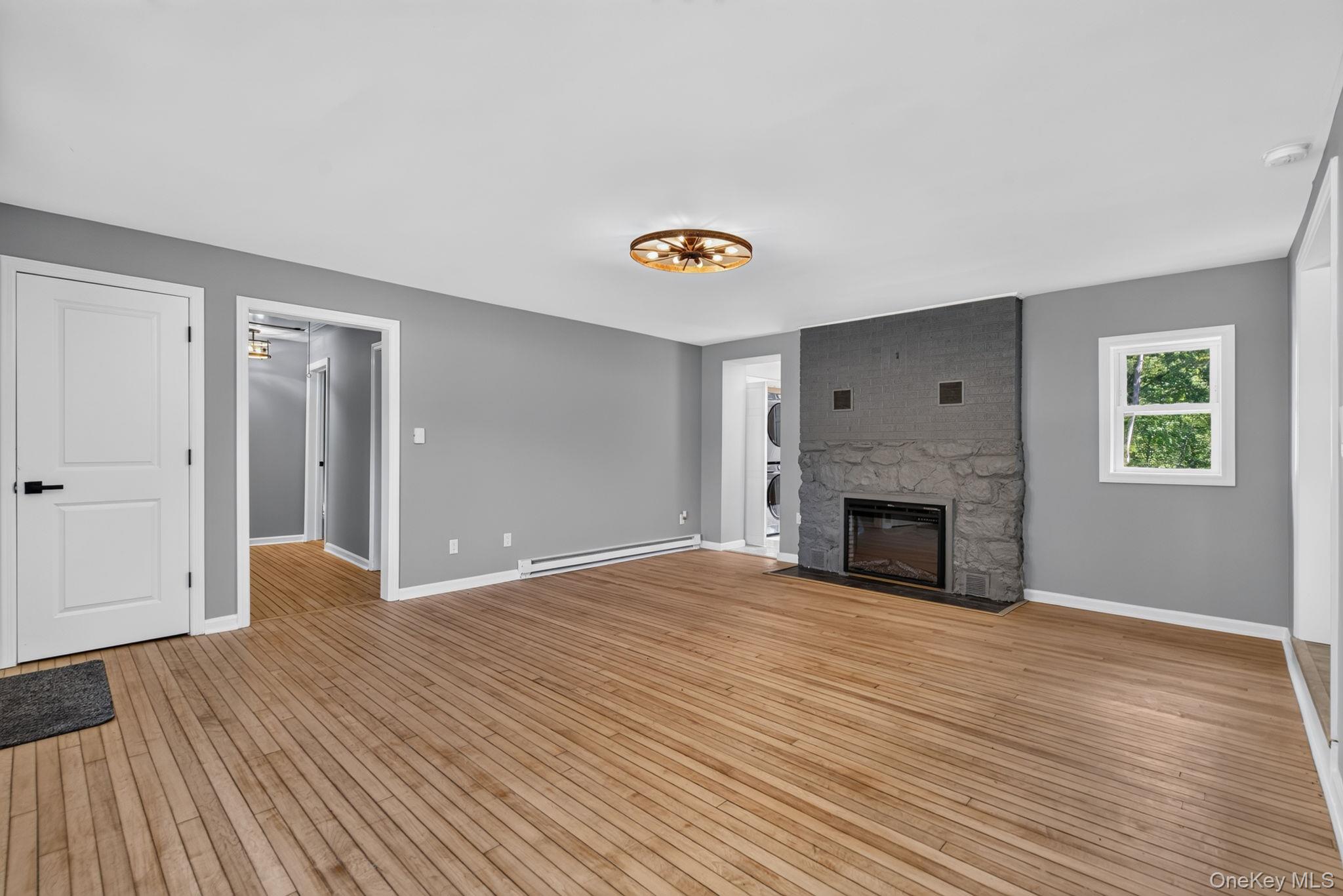 517 E Mountain Road N – For Sale photo 18
