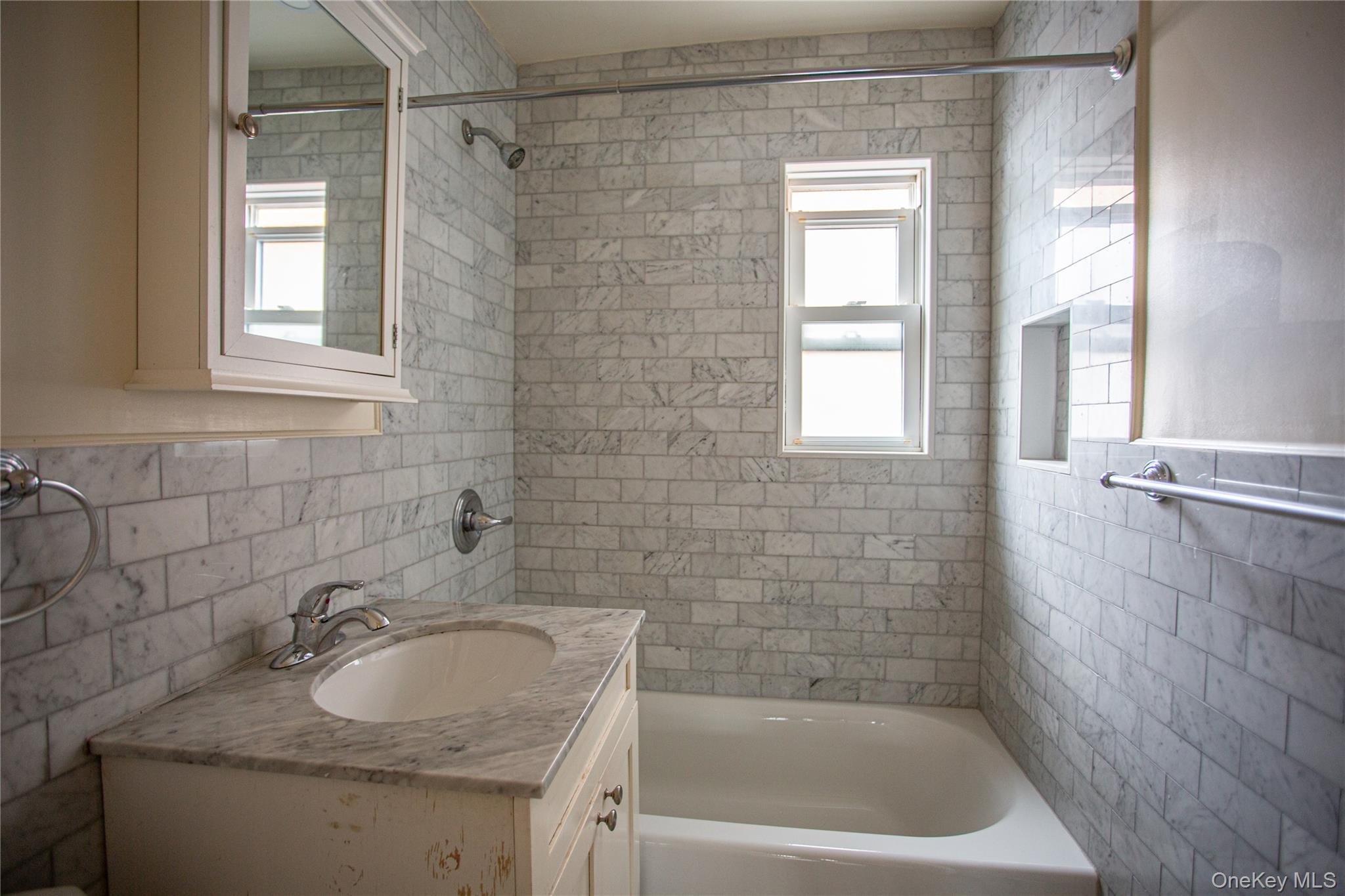 765 Shore Road, Unit 1L photo 7