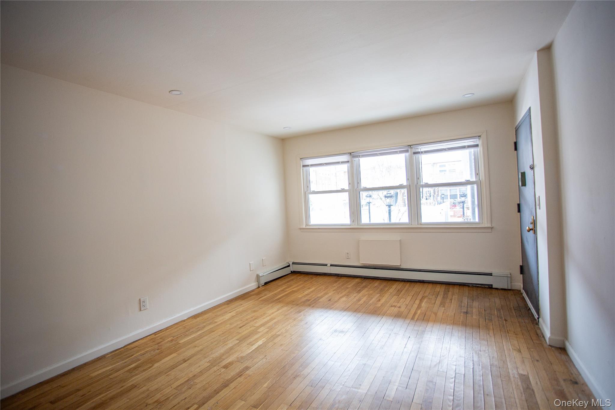 765 Shore Road, Unit 1L photo 5