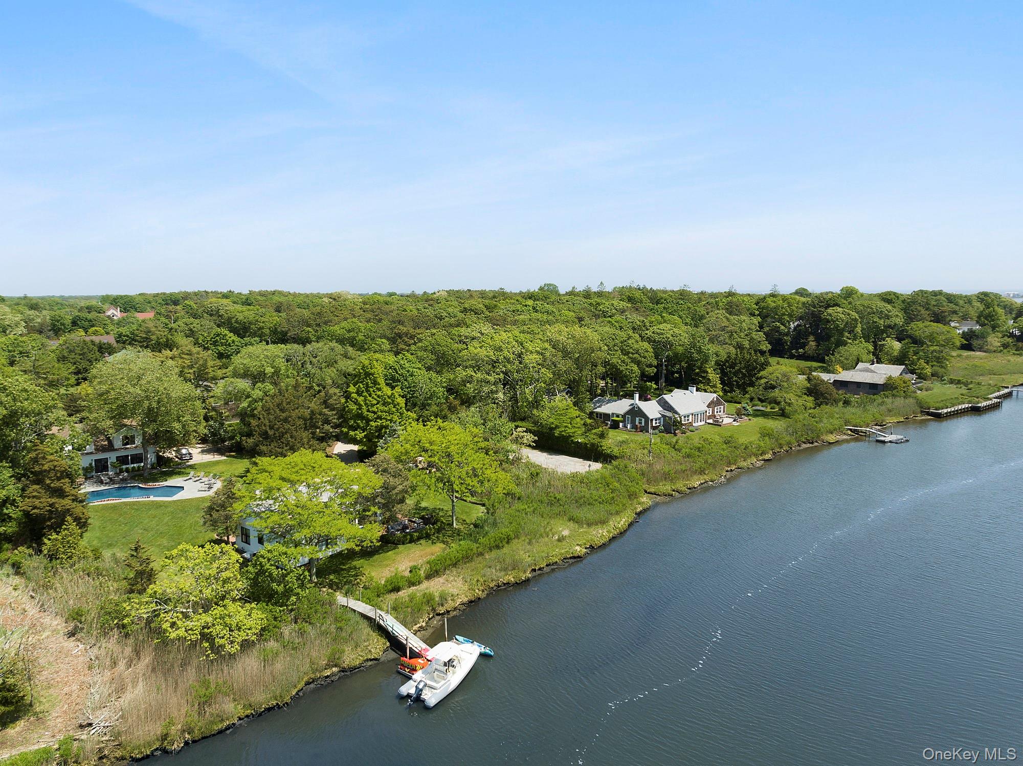 60 Franklin Avenue – For Rent photo 2