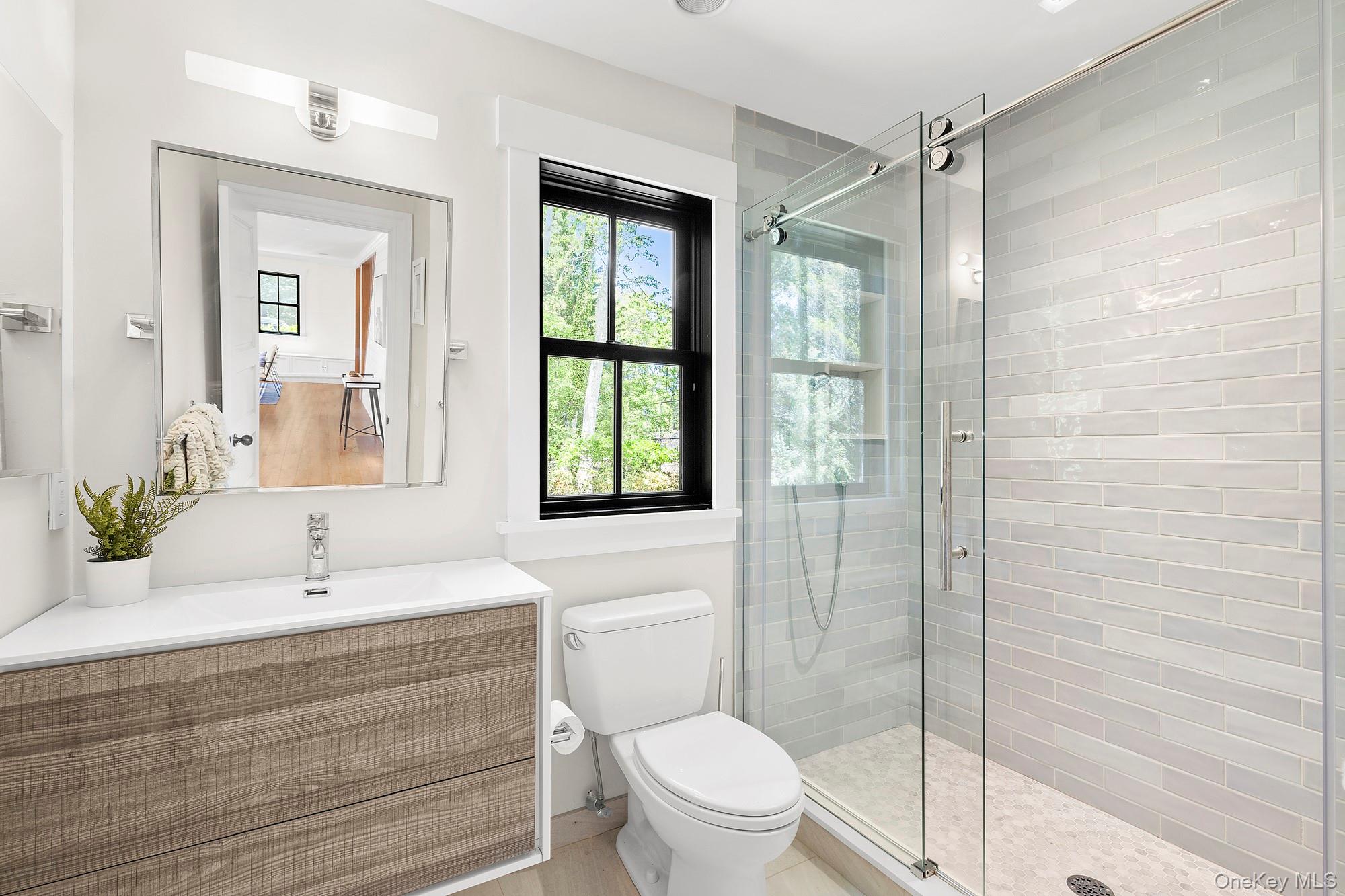 60 Franklin Avenue – For Rent photo 9