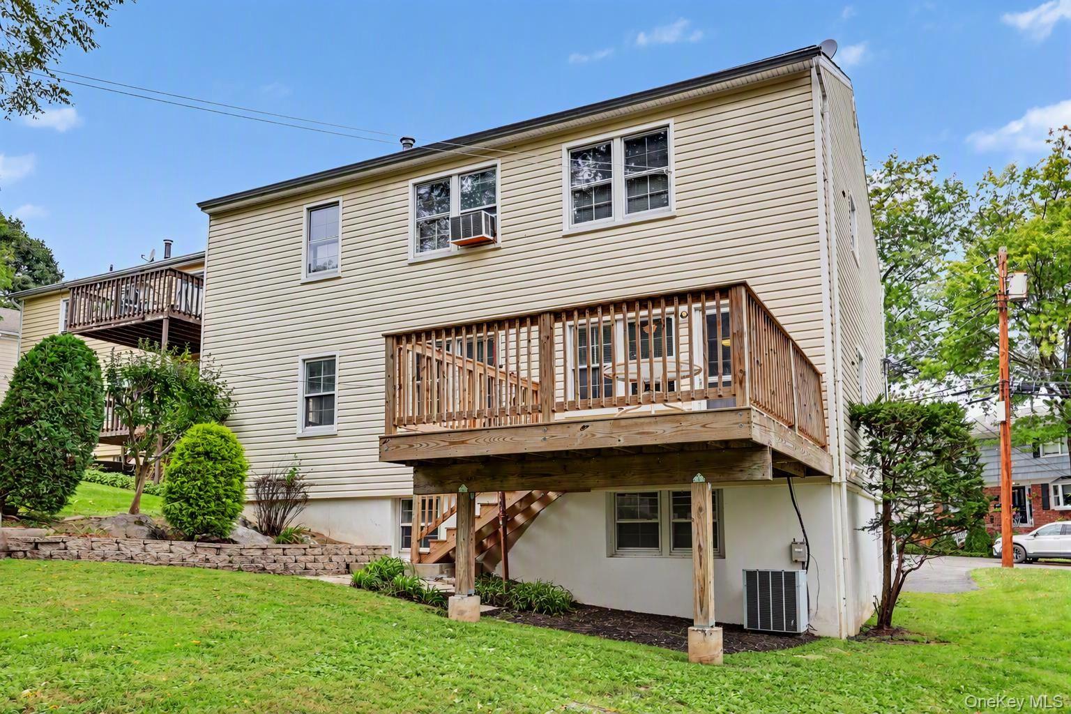 14 Walnut Lane – For Rent photo 13