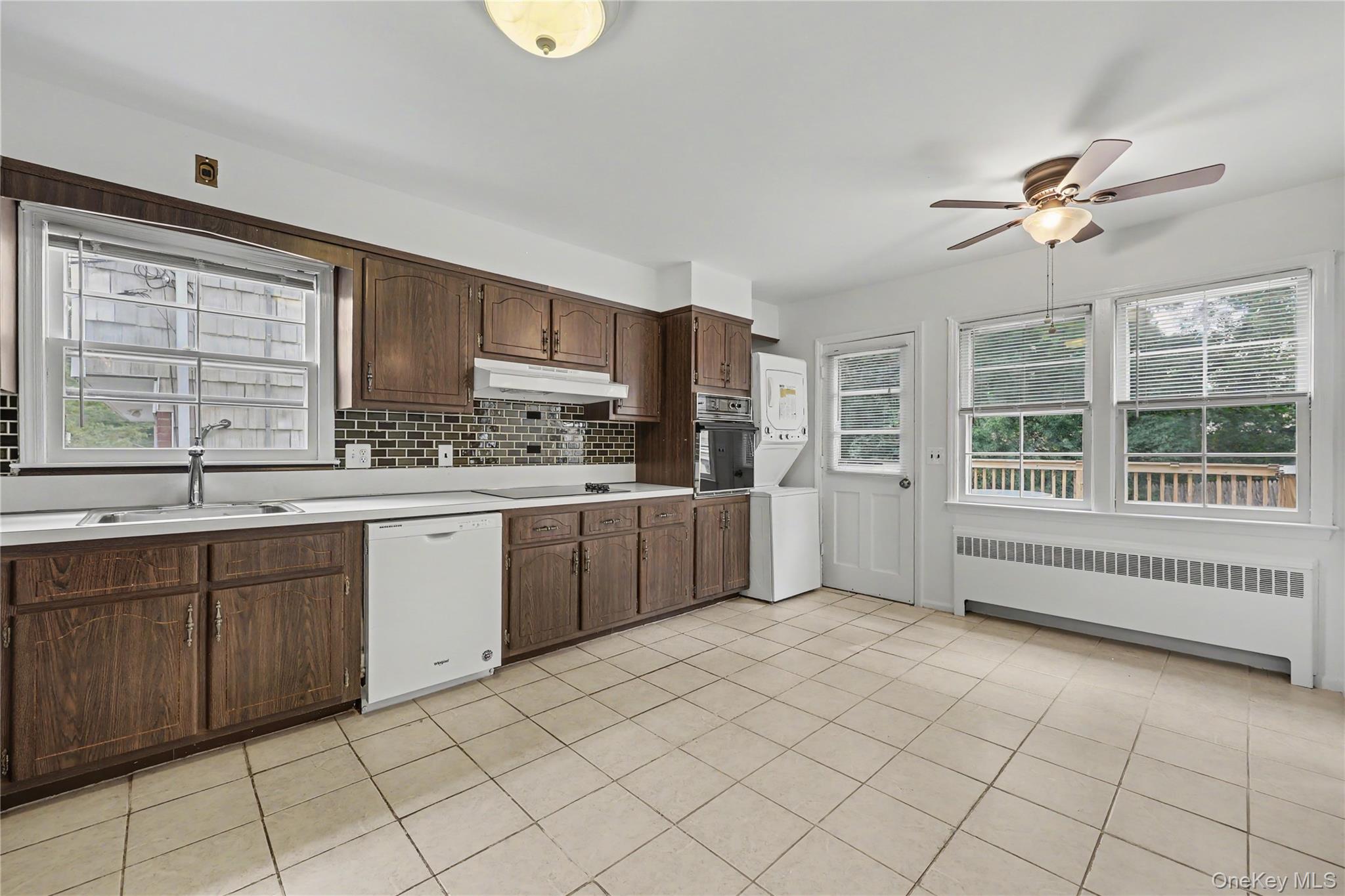 14 Walnut Lane – For Rent photo 5