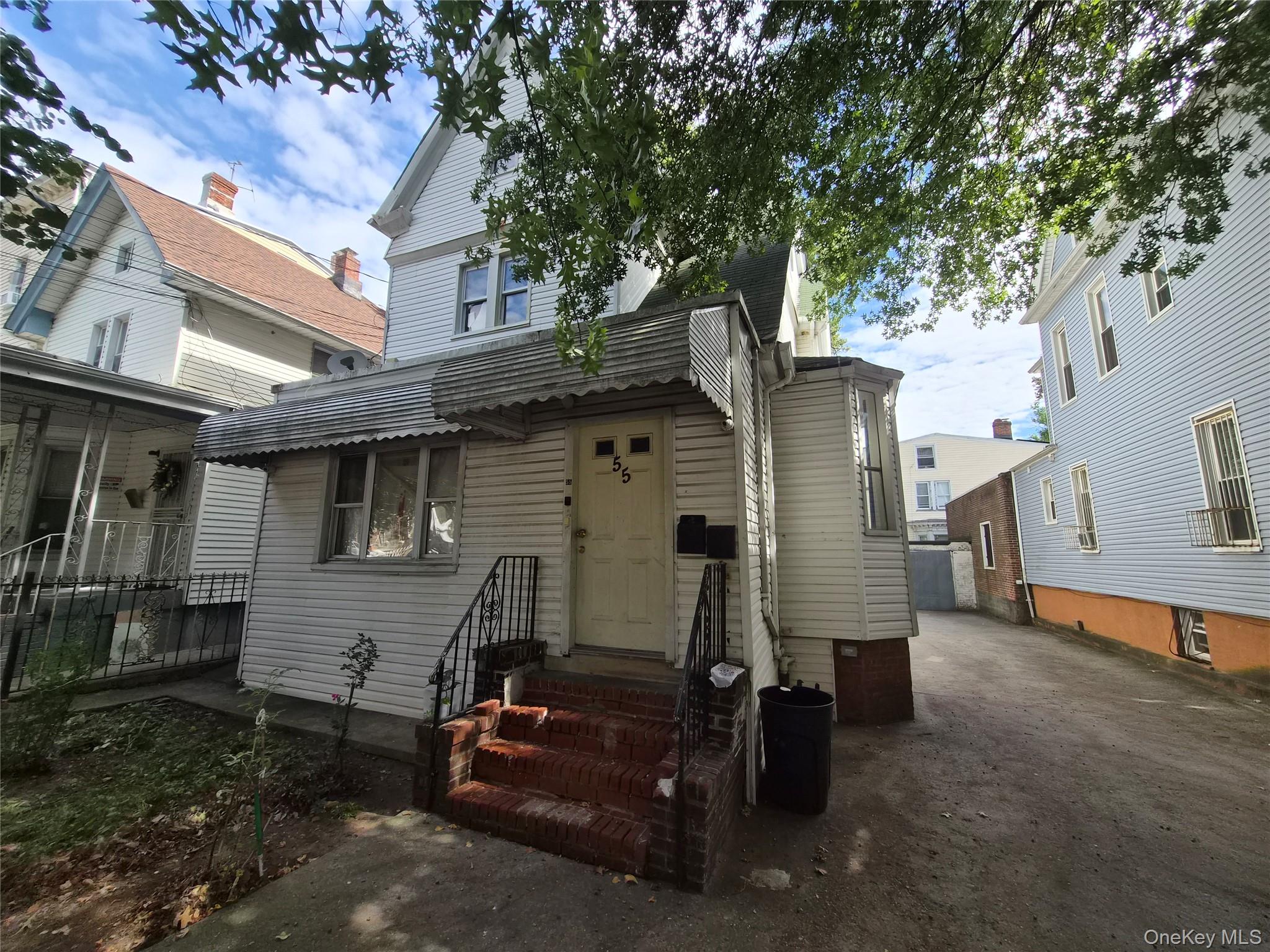 55 Richmond Street – For Sale photo 2