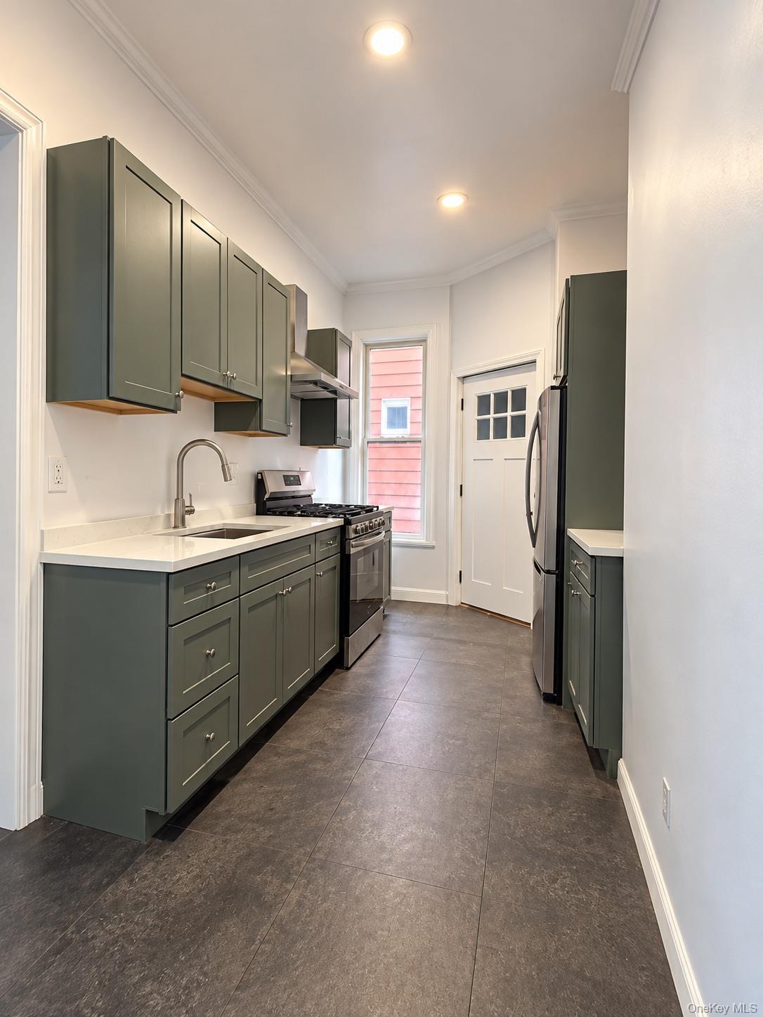 110 Garden Street, Unit 1 photo 4