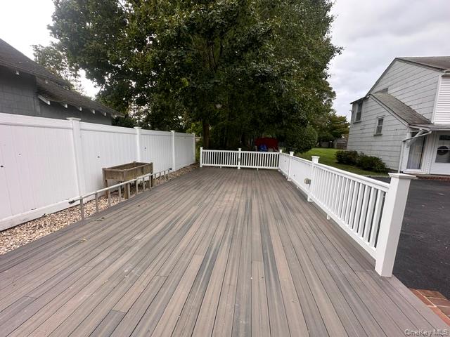 22 Cedar Street – For Rent photo 23
