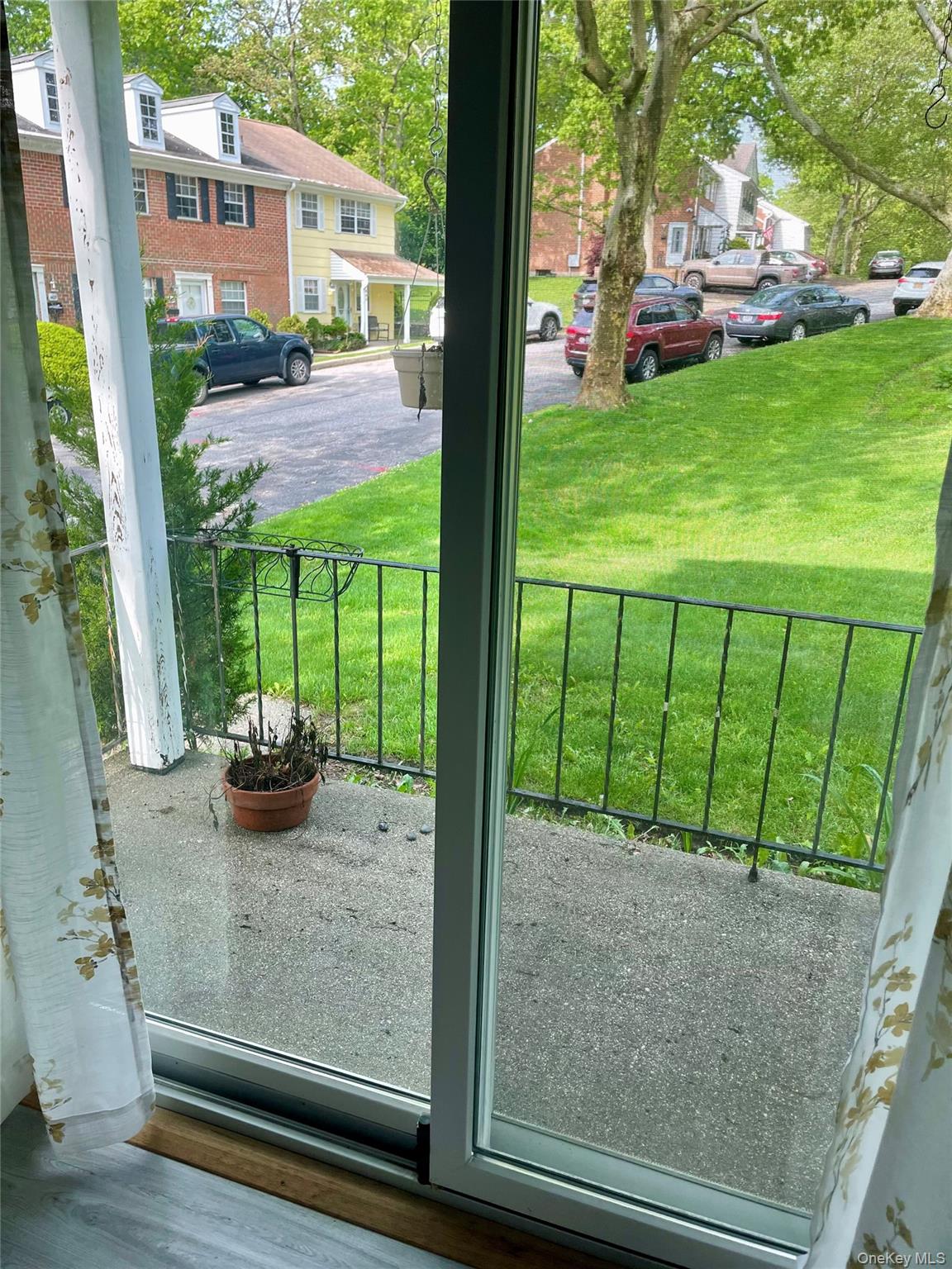 502 Towne House Village – For Rent photo 19