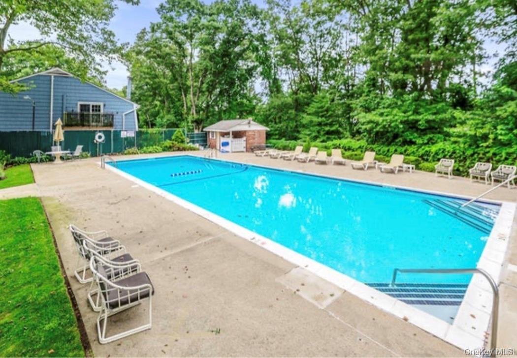 502 Towne House Village – For Rent photo 20