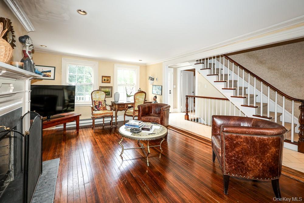 80 E Broadway – For Sale photo 9