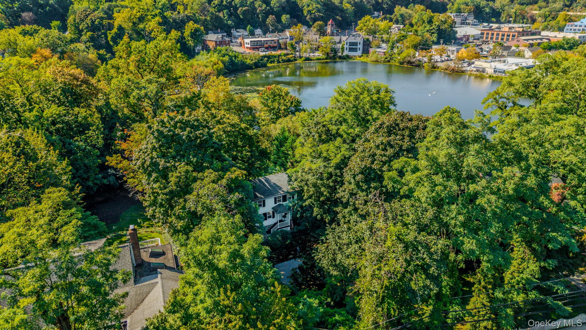 80 E Broadway – For Sale photo 12