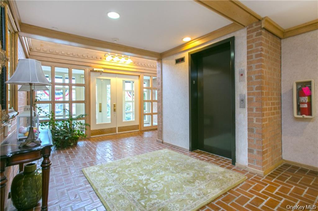 300 Livingston Avenue, Unit A2 photo 12