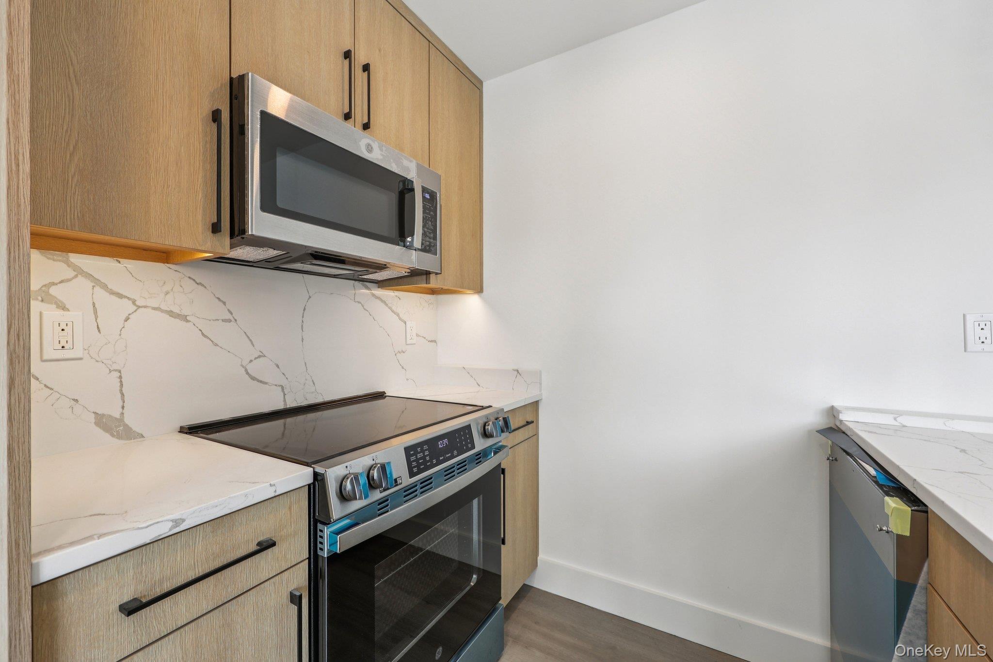 325 Manville Road, Unit 201 photo 17