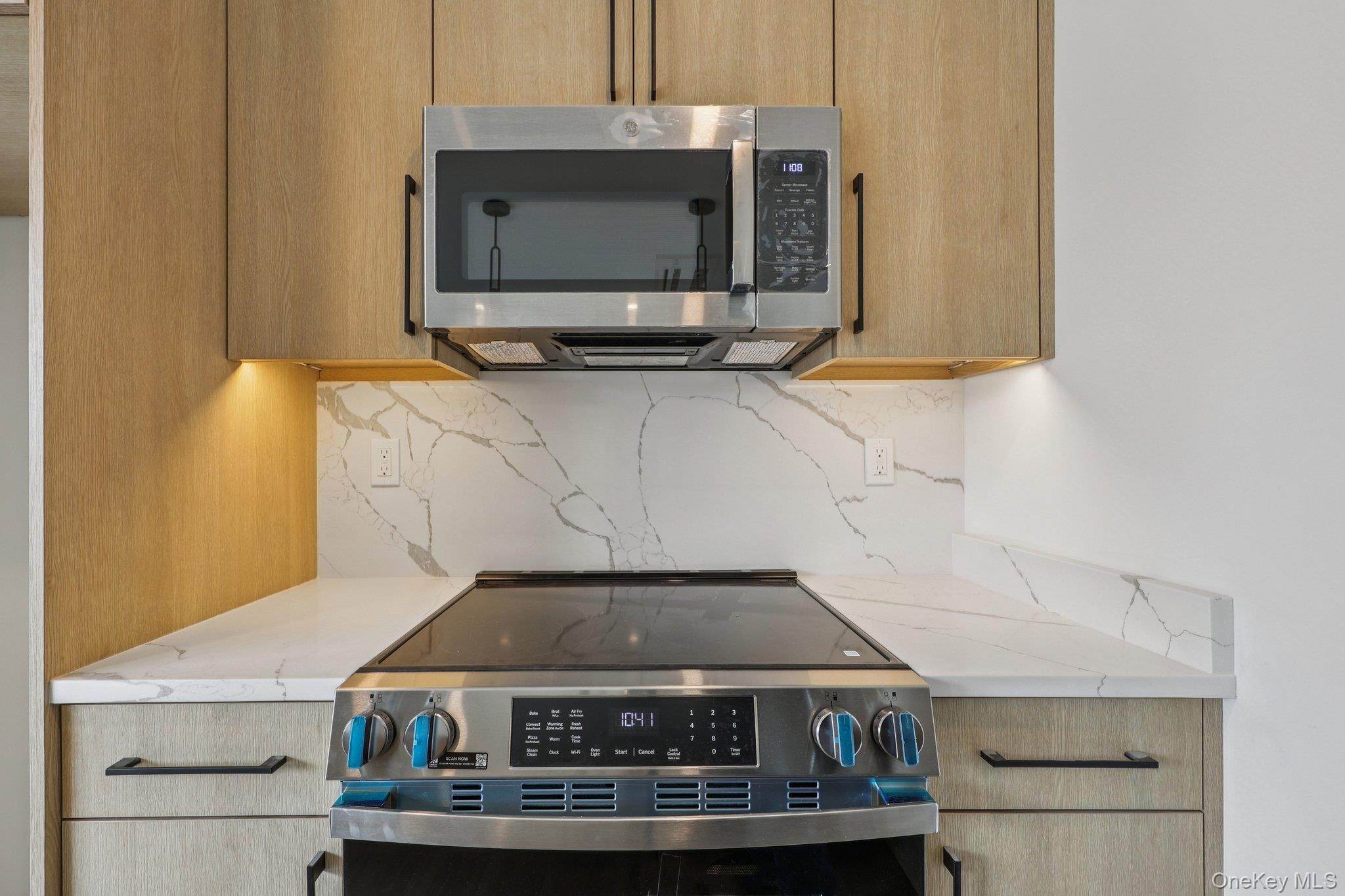 325 Manville Road, Unit 201 photo 20