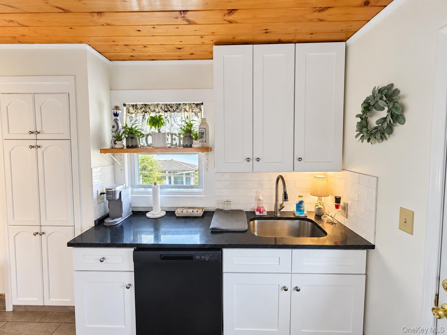 20 West Street – For Rent photo 3