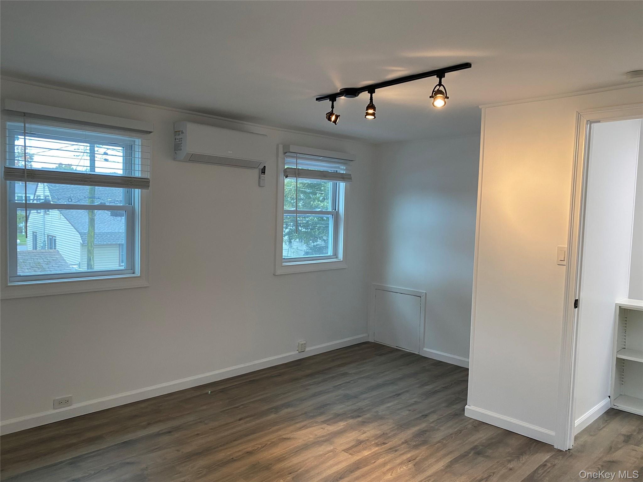 28 Marksman Lane – For Sale photo 24