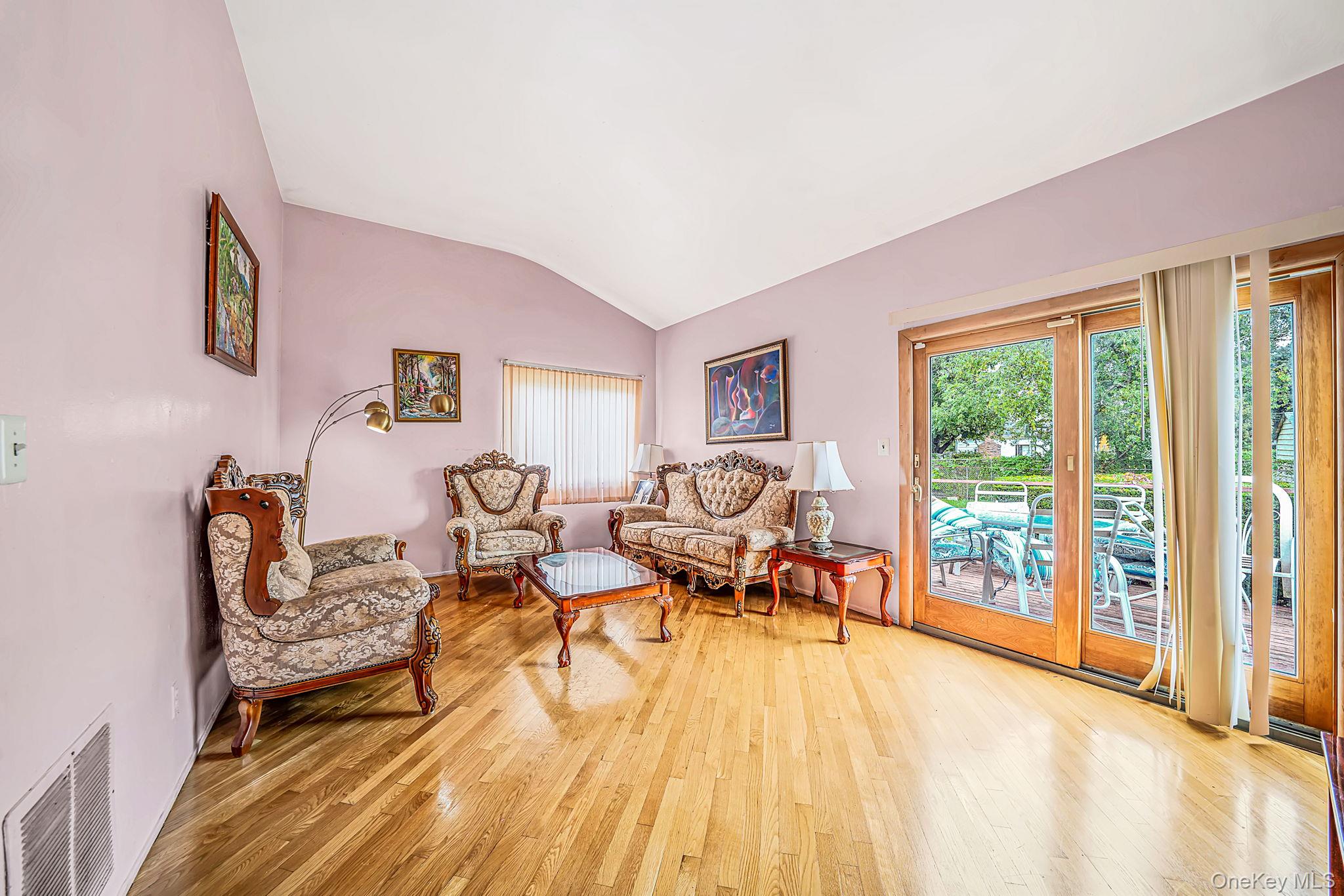 29 Sunshine Lane – For Sale photo 5