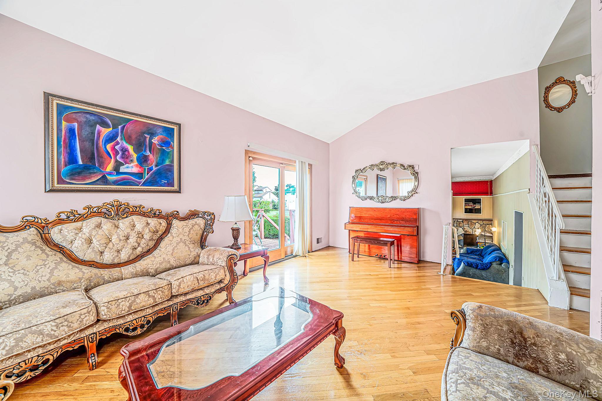 29 Sunshine Lane – For Sale photo 4