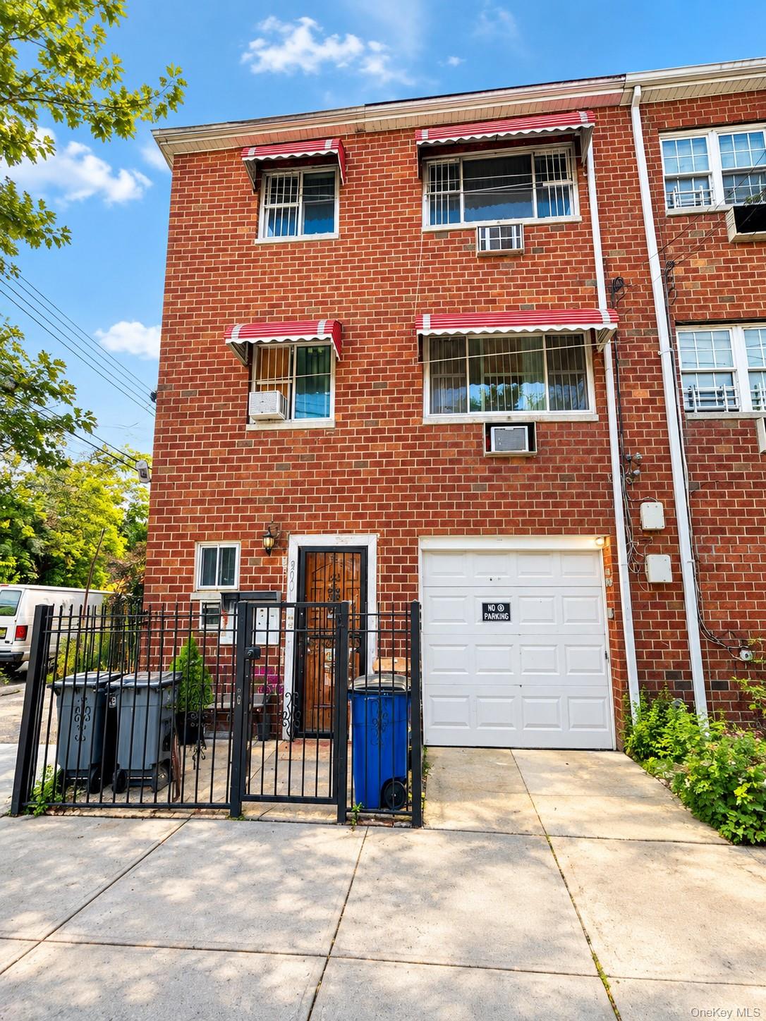 3001 Cruger Avenue – For Rent