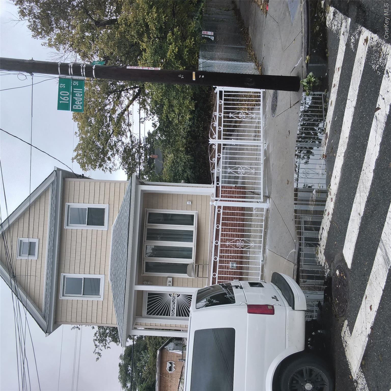 11281 Bedell Street – For Sale
