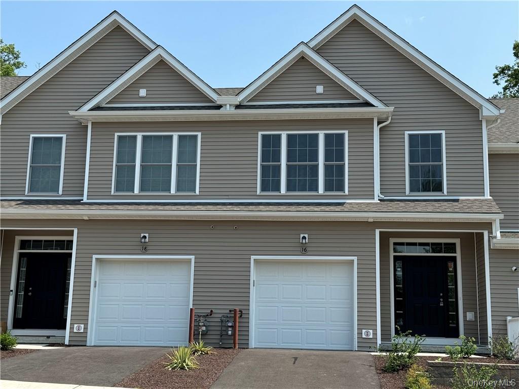 16 Pinto Road W – For Rent photo 3