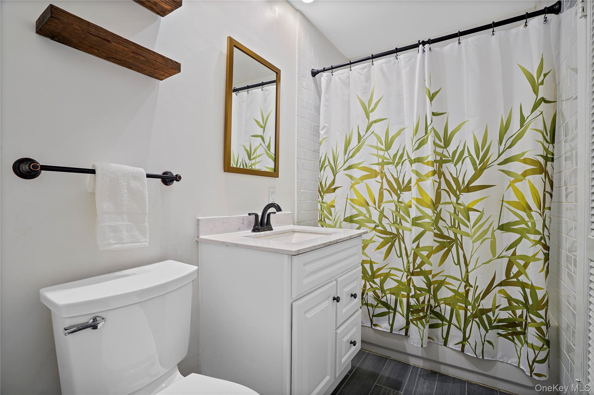 7 Granada Crescent, Unit 2 photo 21