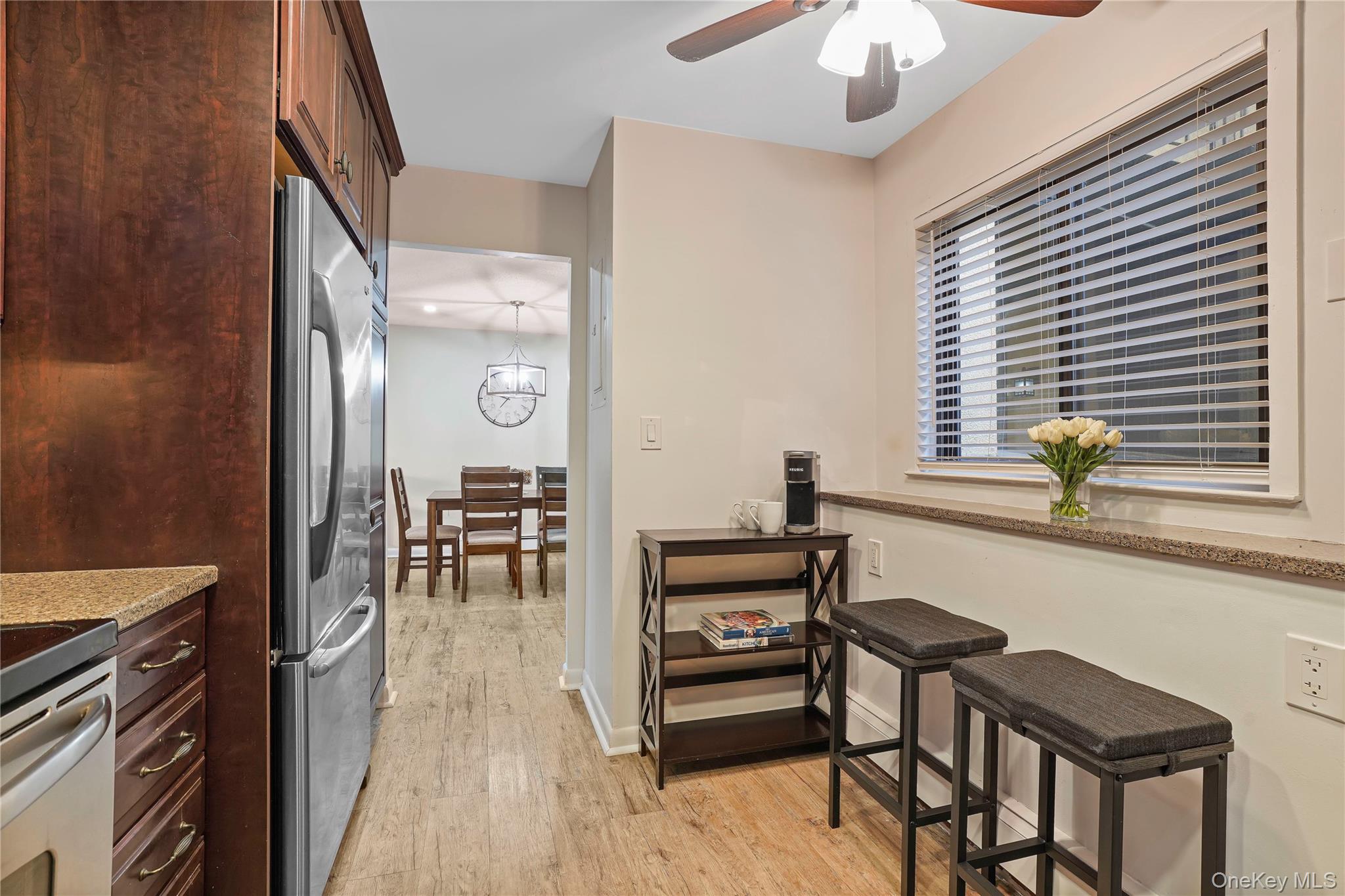 7 Granada Crescent, Unit 2 photo 11