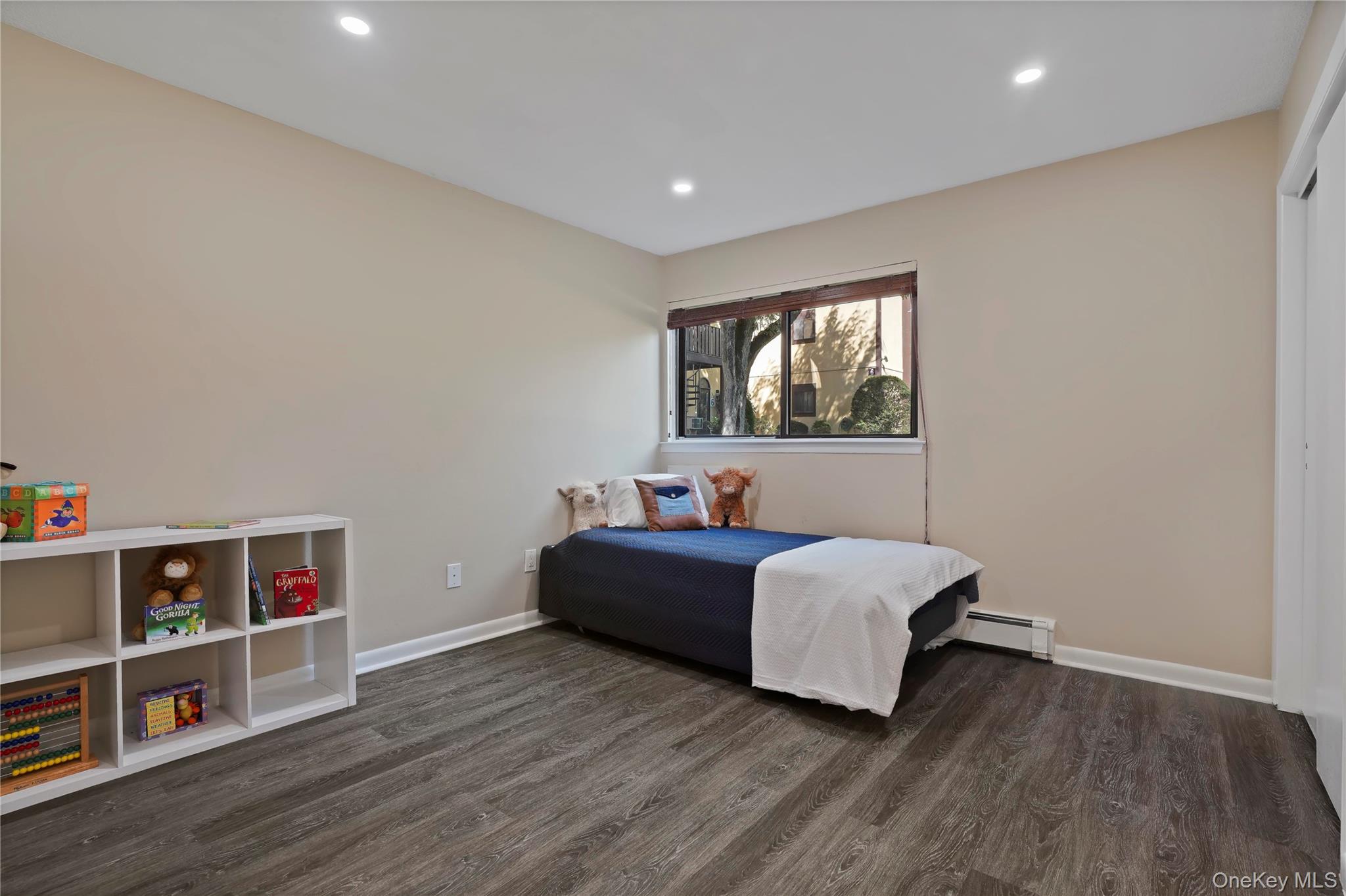 7 Granada Crescent, Unit 2 photo 19