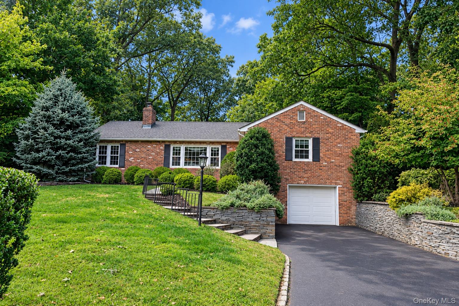 83 Christian Avenue – For Sale