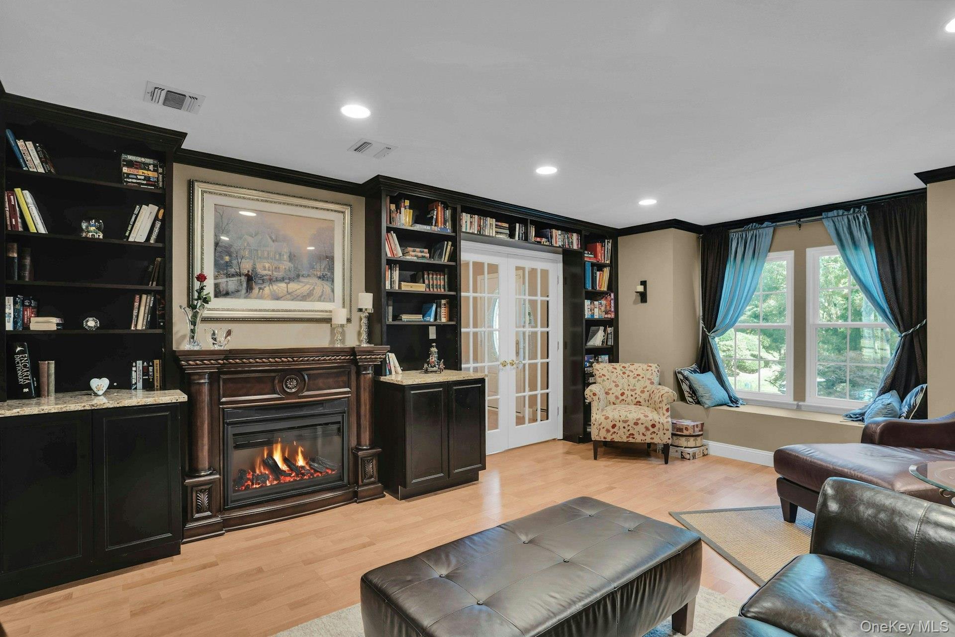 43 Stonehurst Lane – For Sale photo 11
