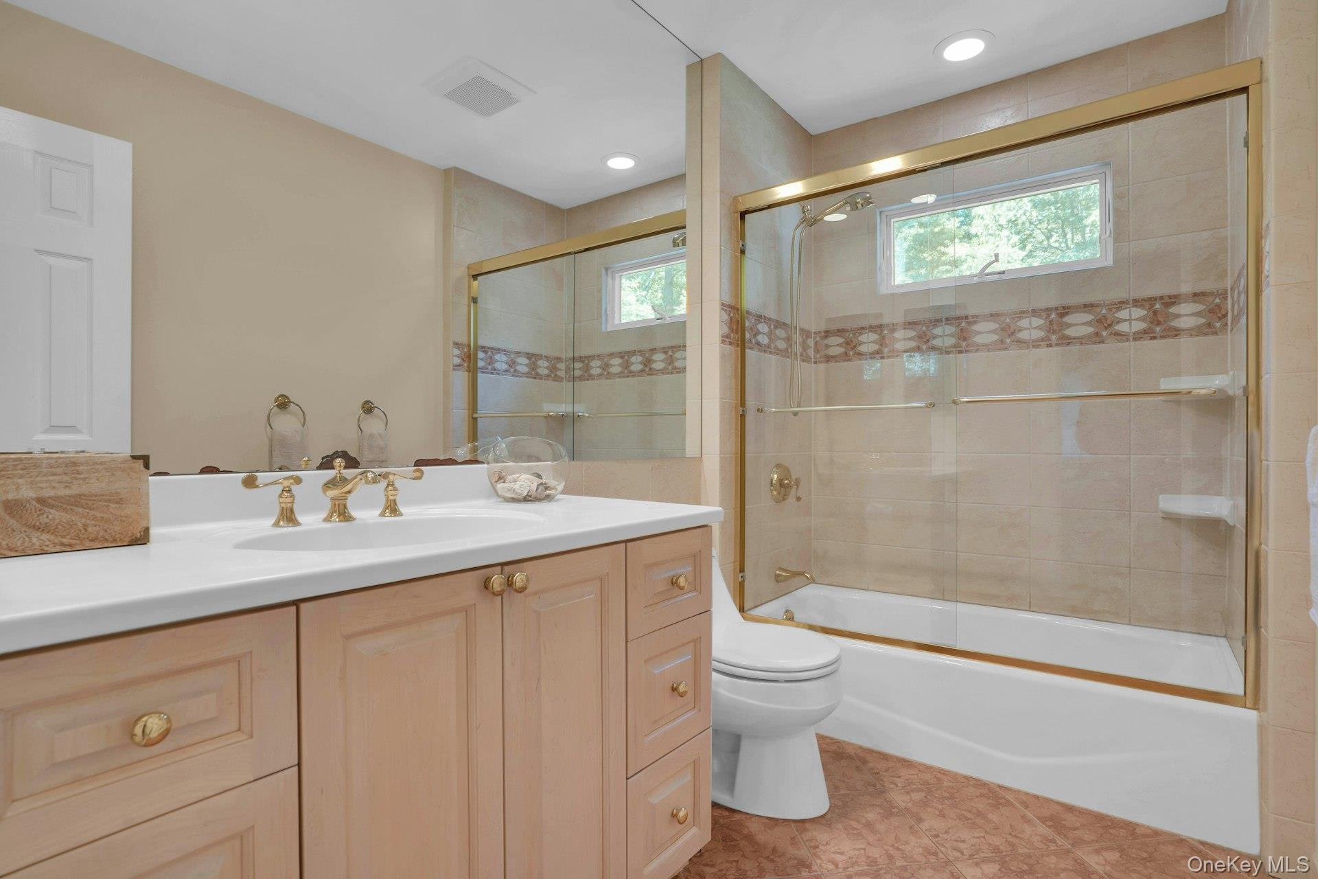 43 Stonehurst Lane – For Sale photo 34