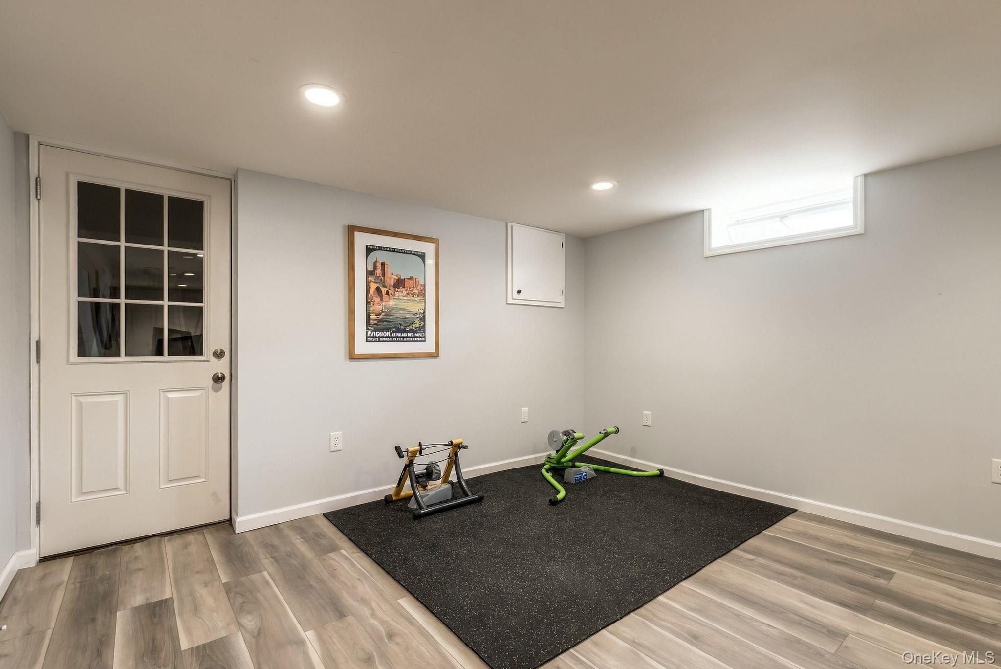9 N Jefferson Avenue – For Sale photo 28