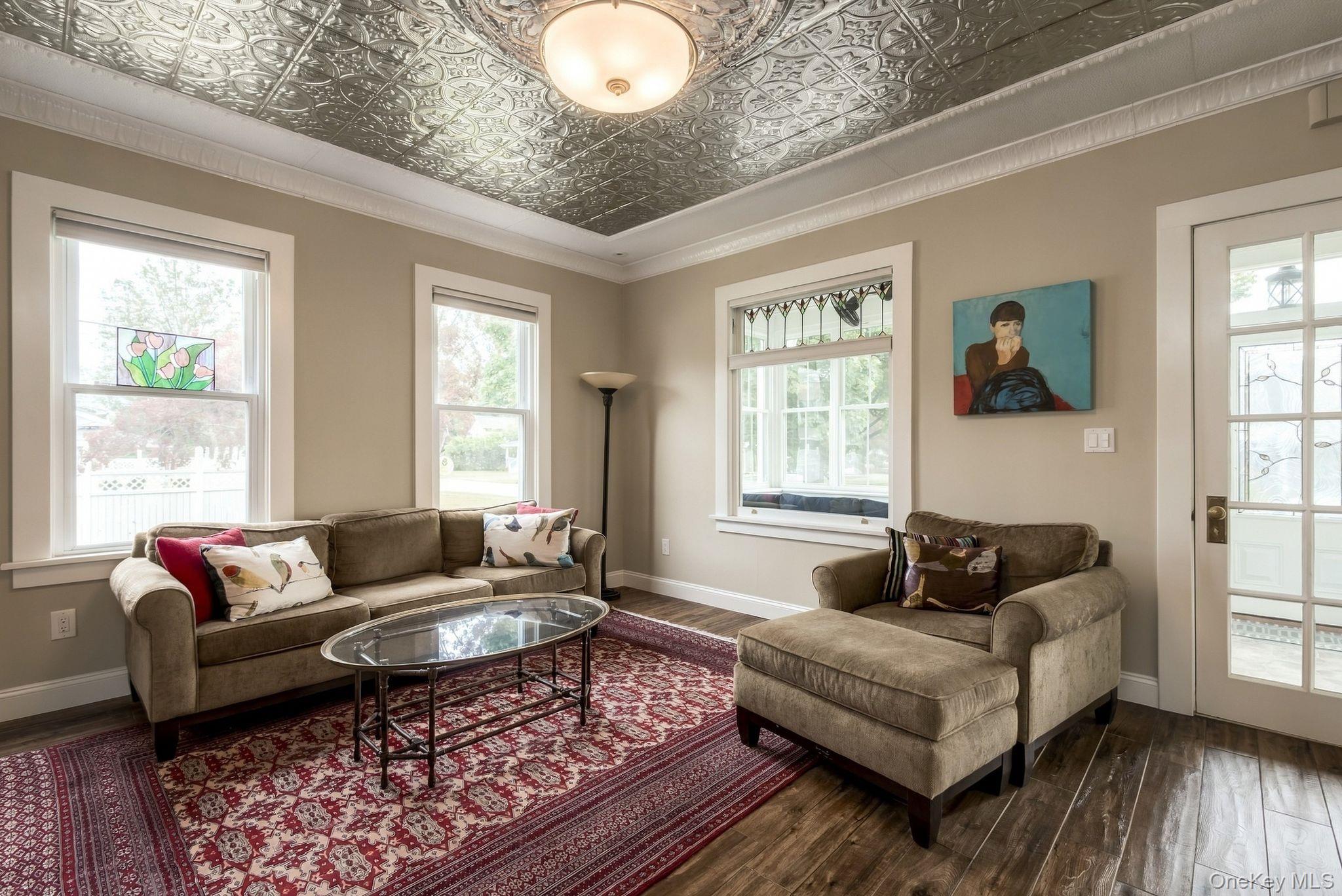 9 N Jefferson Avenue – For Sale photo 8