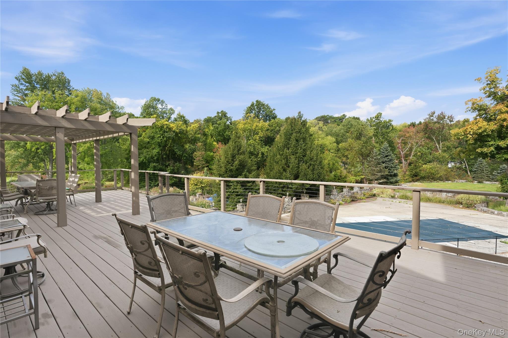 6 Flower Road – For Sale photo 28
