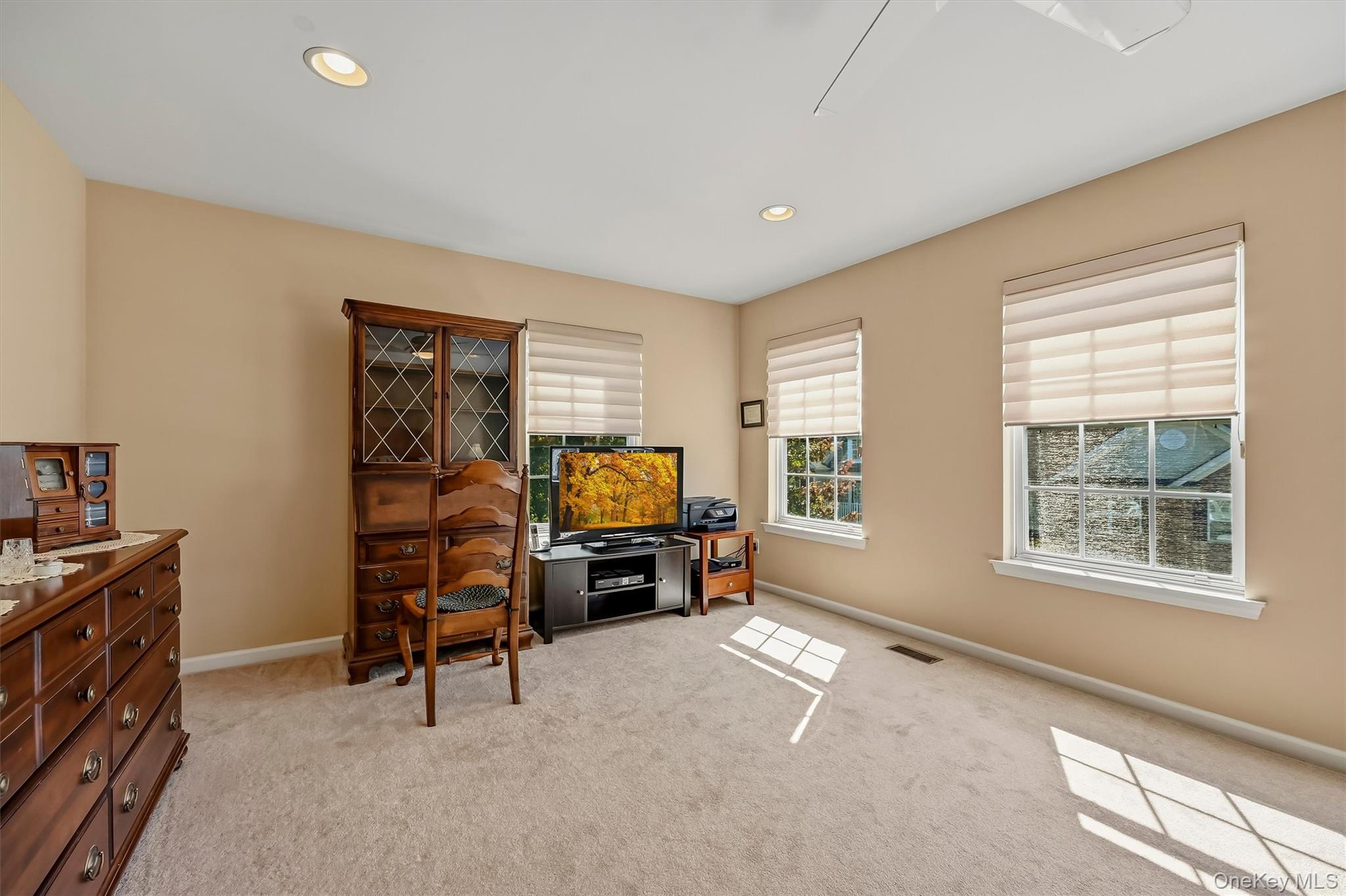 105 Barr Lane – For Sale photo 34