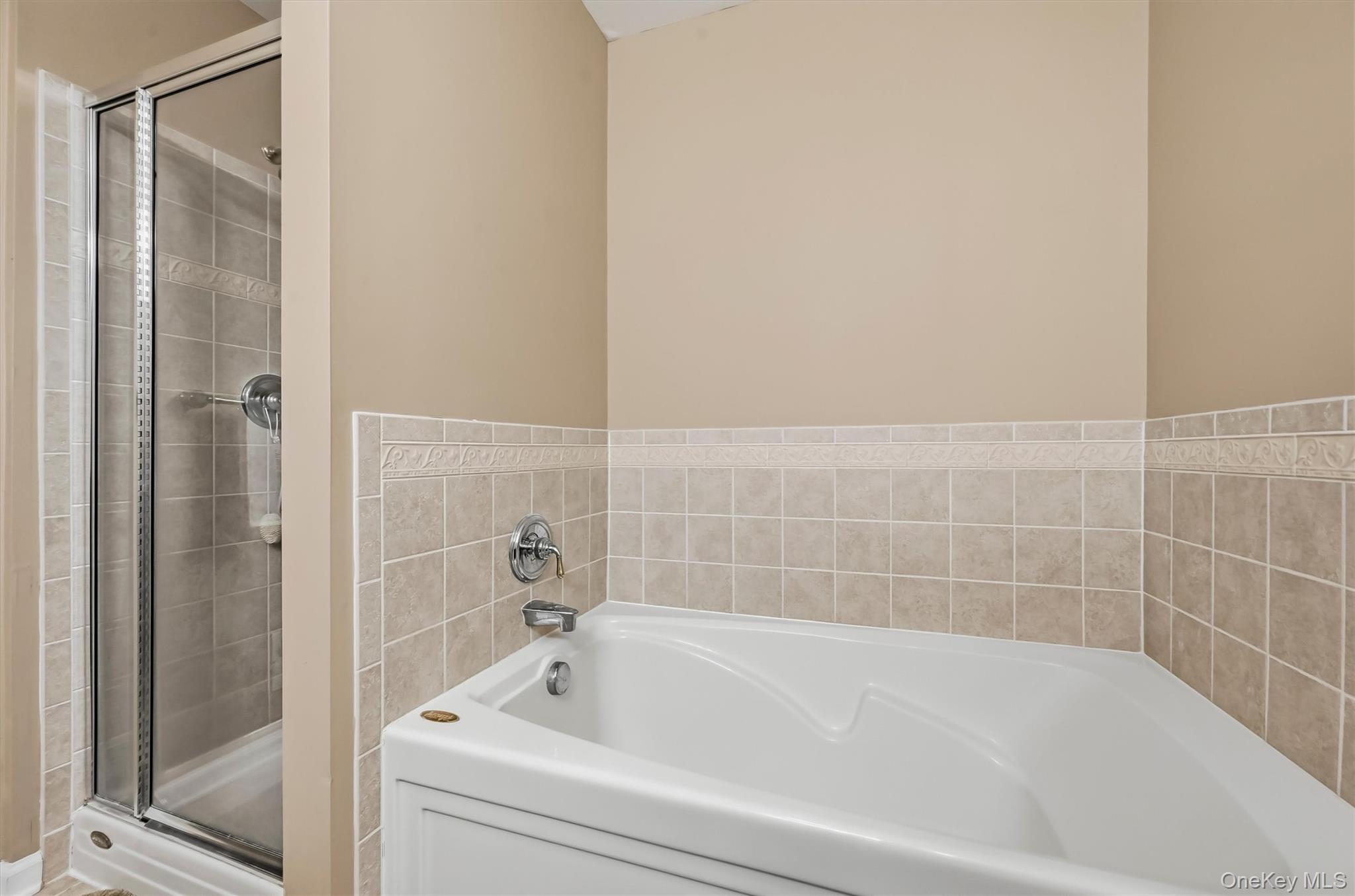 105 Barr Lane – For Sale photo 37