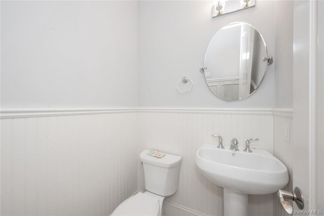 152 Crotona Avenue – For Rent photo 18