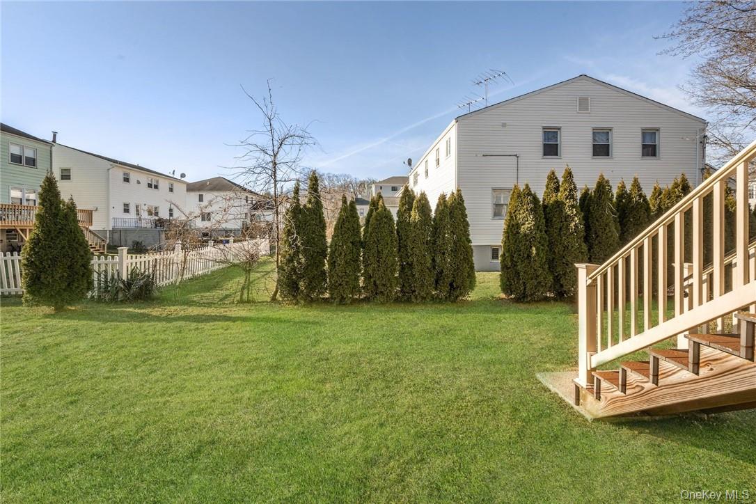 152 Crotona Avenue – For Rent photo 38