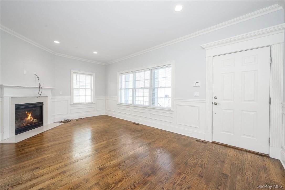 152 Crotona Avenue – For Rent photo 4