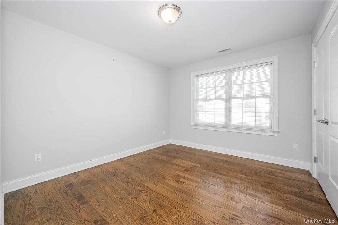 152 Crotona Avenue – For Rent photo 24
