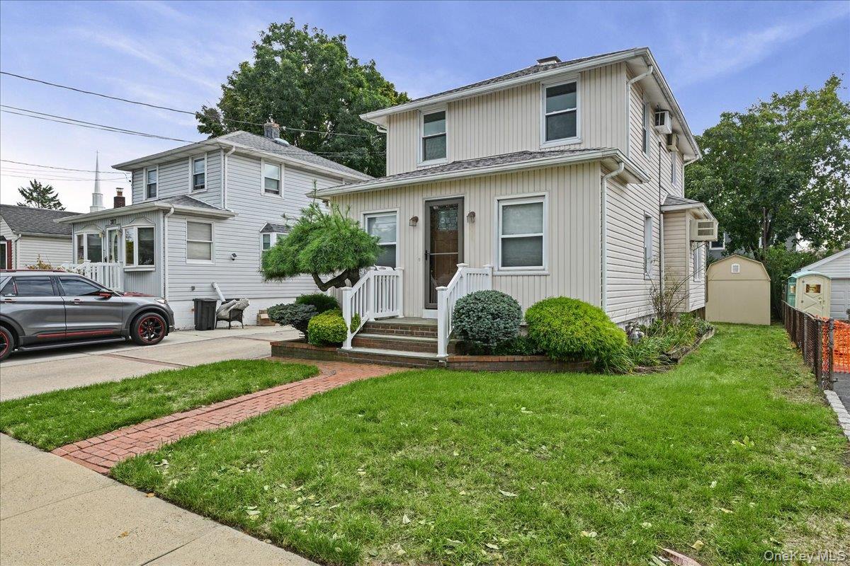 309 Frederick Avenue – For Sale photo 2
