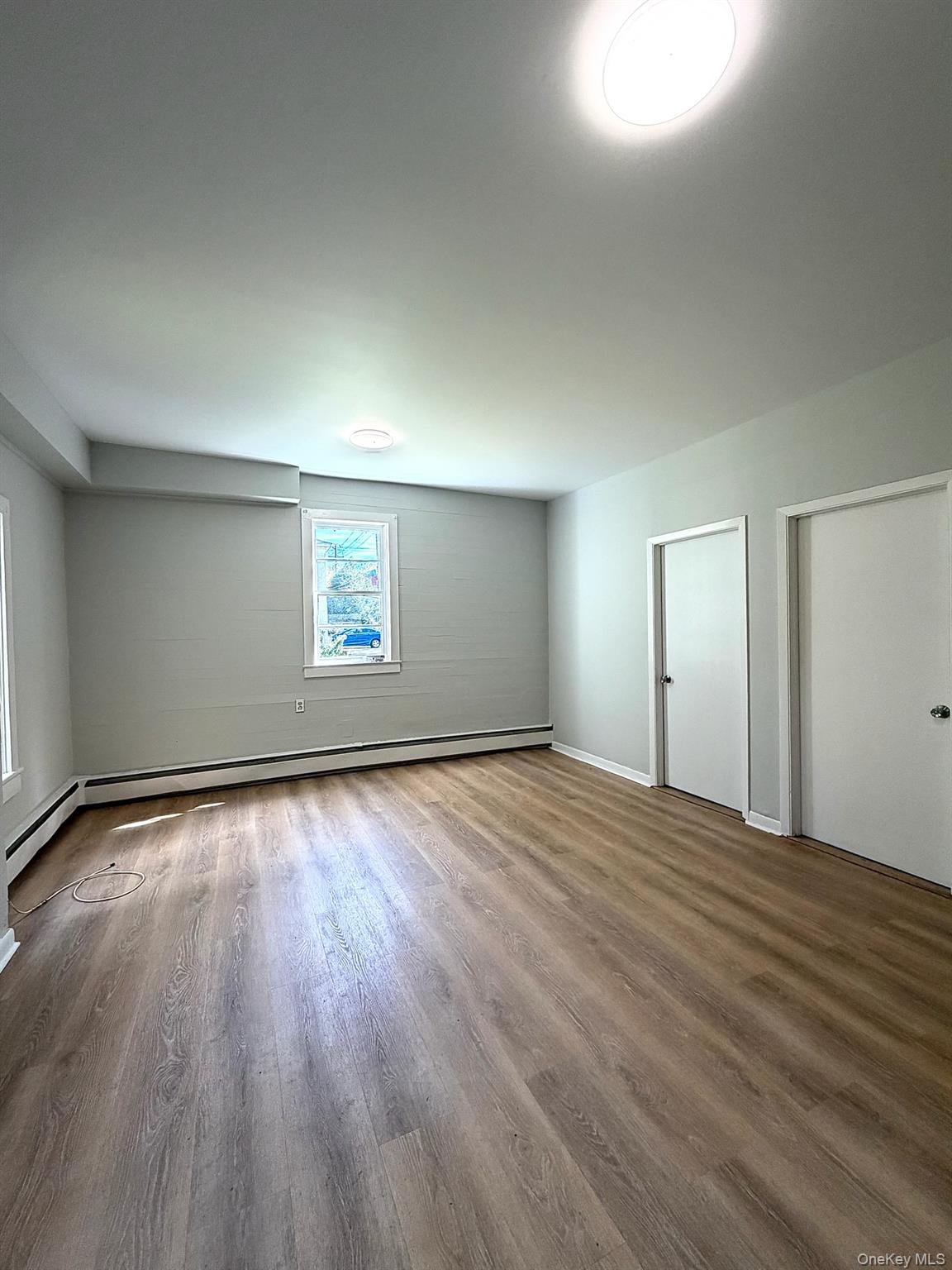 10 River Street – For Sale photo 10