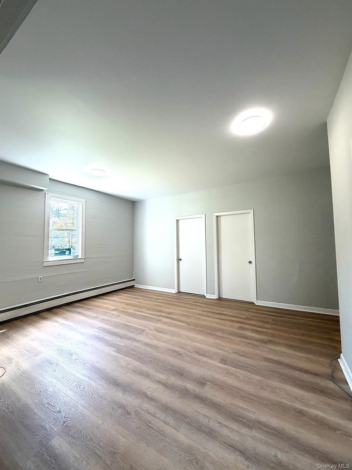 10 River Street – For Sale photo 11