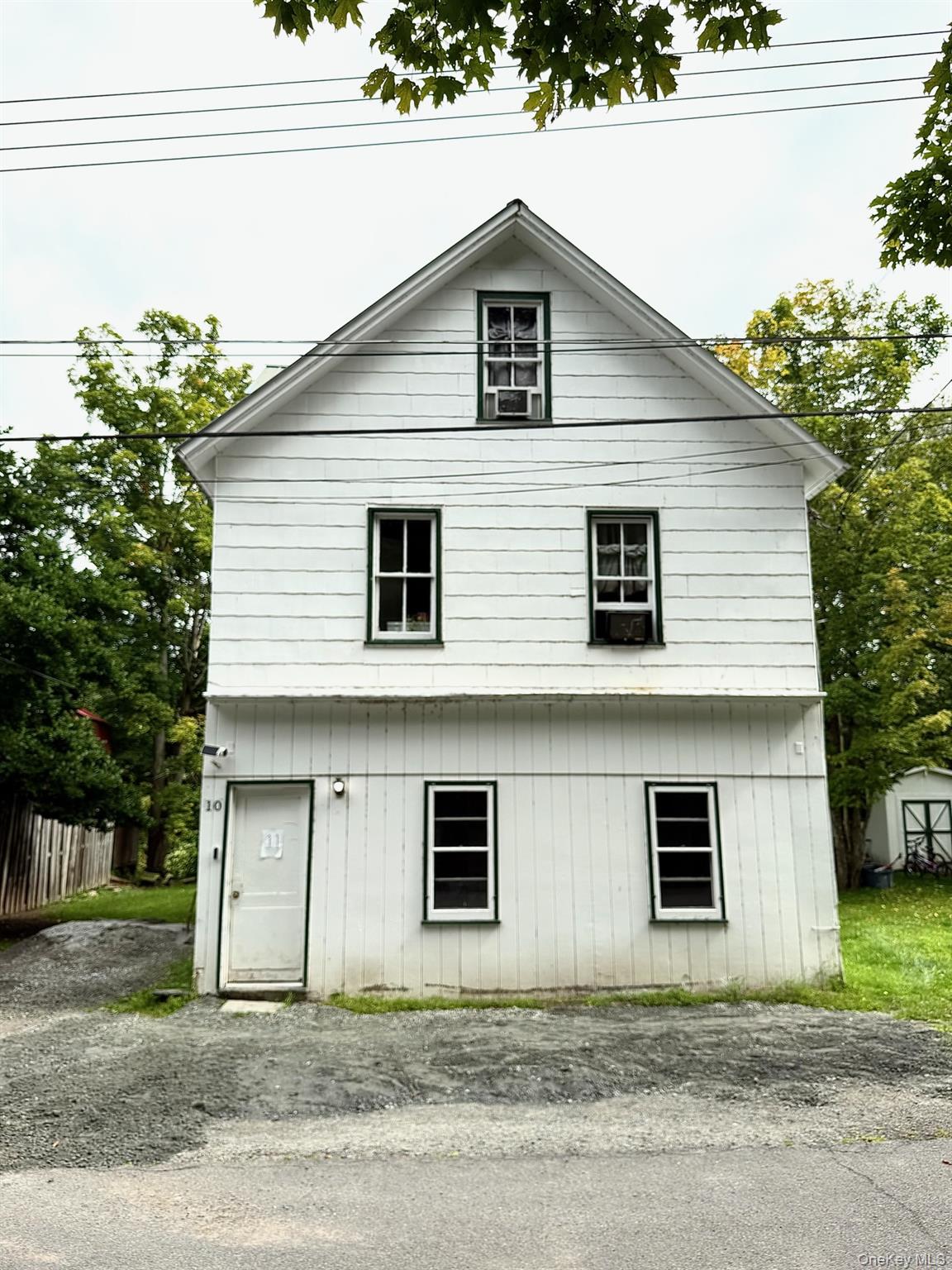 10 River Street – For Sale photo 13