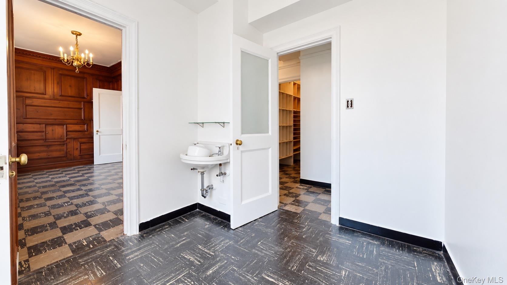 115 E 61st Street, Unit 10N photo 7