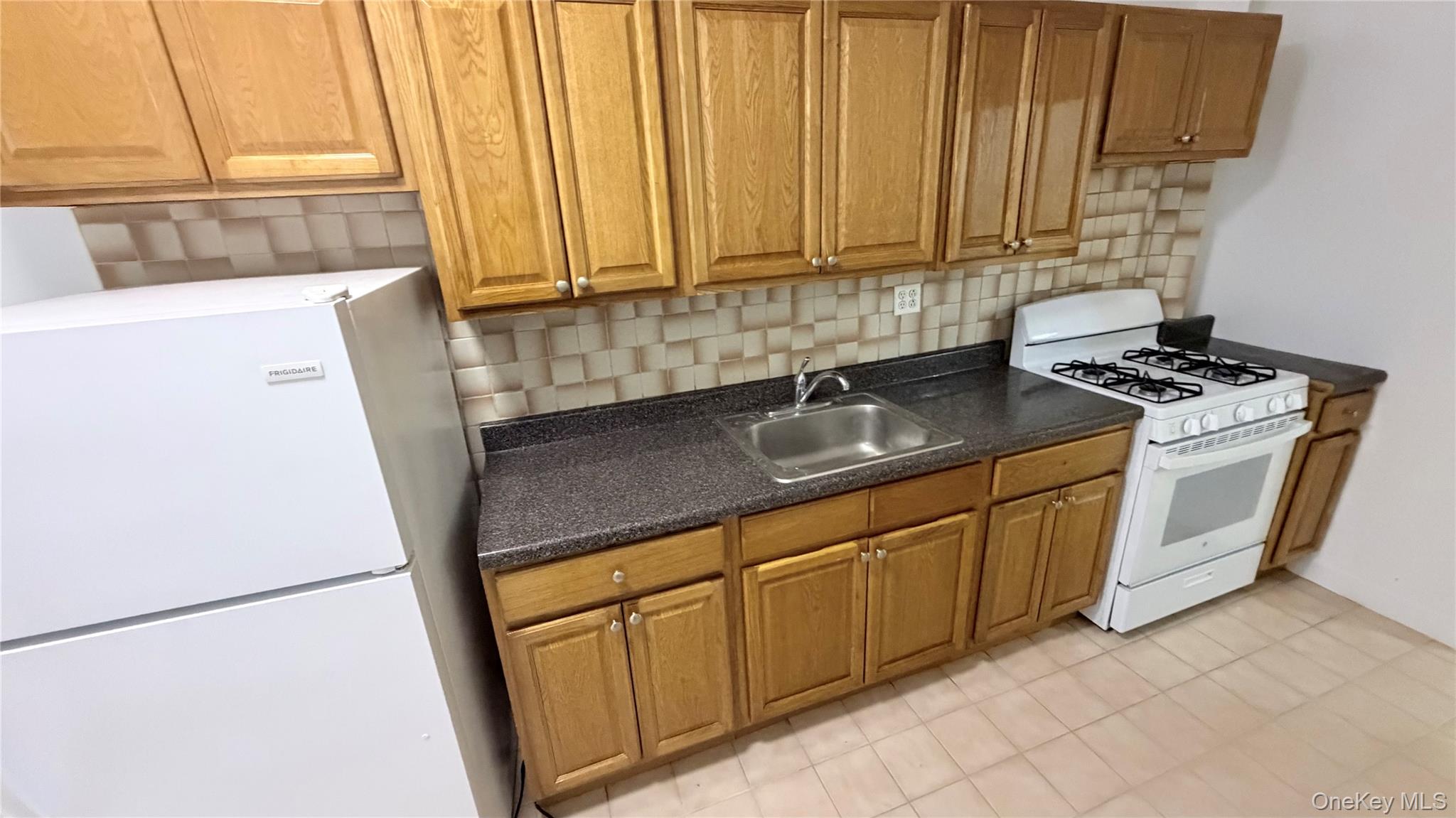 89-20 55th Avenue, Unit 1P photo 11
